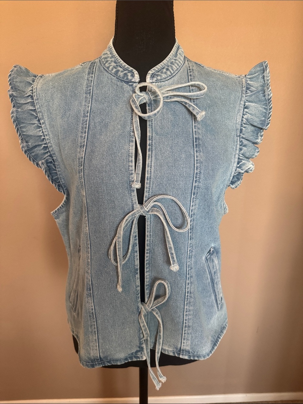 B. Coature Light Wash Denim Top - Soft Blue BNWT L